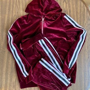 Red velvet tracksuit set with stripe, size medium
